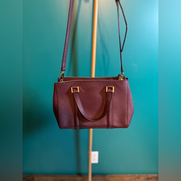 Kate Spade Leather Newbury Lane Briar Shoulder Bag Crossbody with Gold Accents - Picture 3 of 7